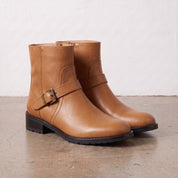 Women's Tan Plain-Toe Leather Jodhpur Boots — Kibworth