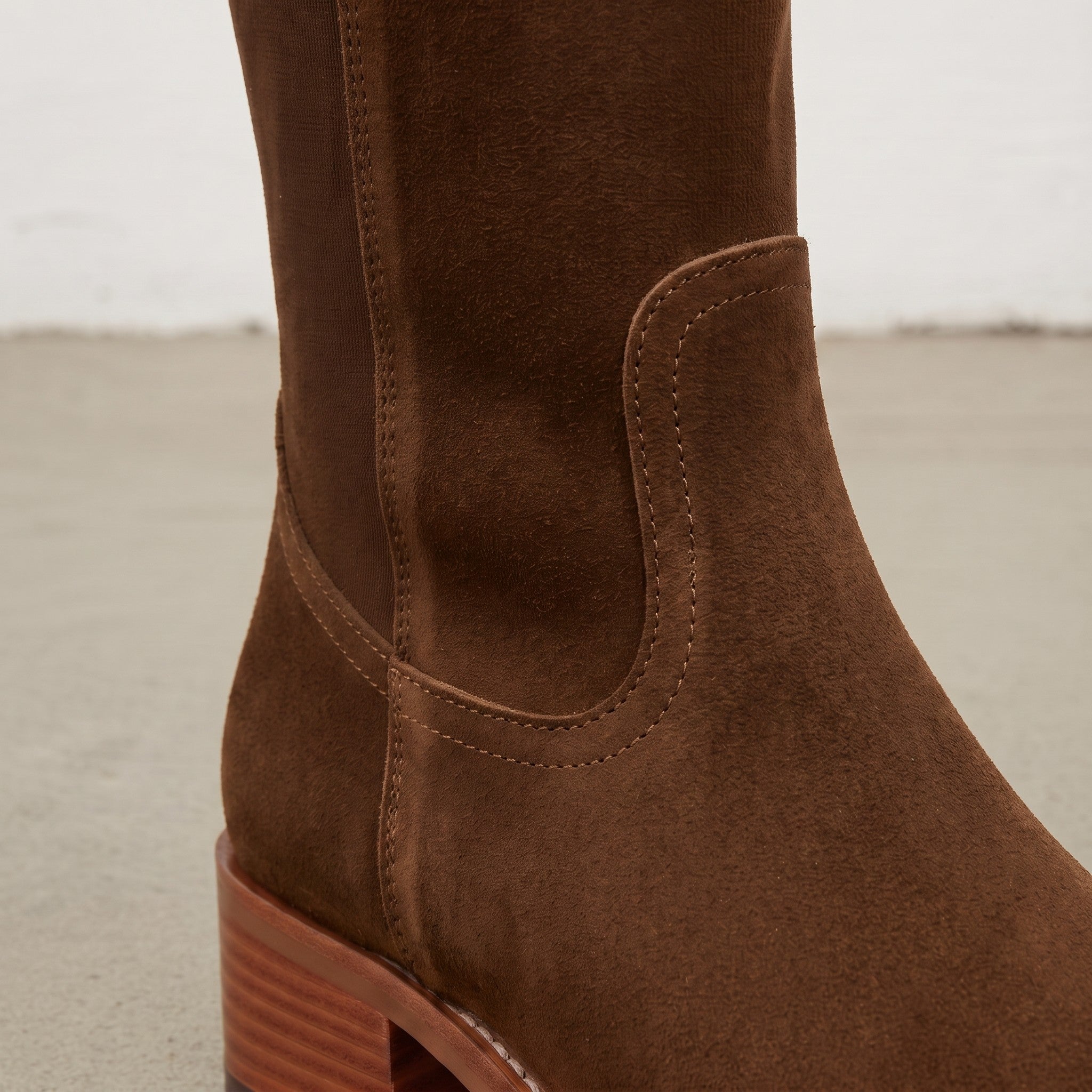 Women's Brown Plain-Toe Suede Knee-High Riding Boots — Brixham