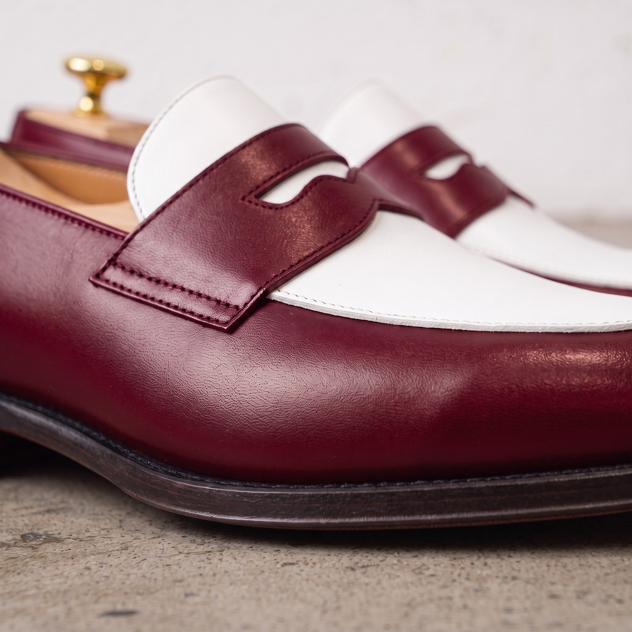 Men's Burgundy and White Plain-Toe Leather Spectator Penny Loafers — Connell