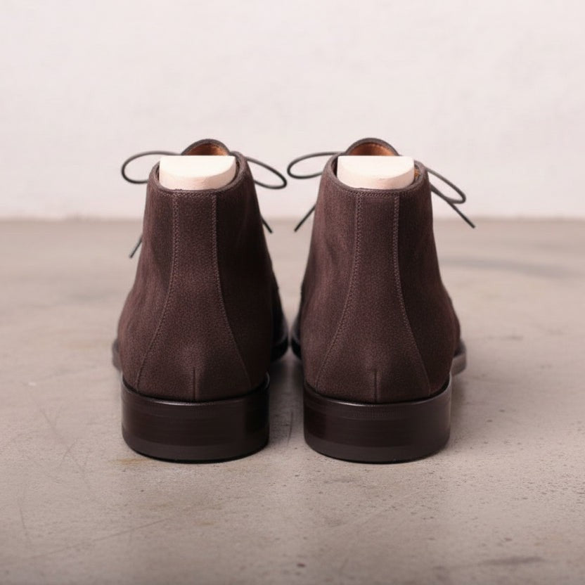 Men's Dark Brown Suede Plain-Toe Chukka Boots — Kirton