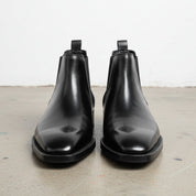 Men's Black Plain-Toe Leather Chelsea Boots — Connolly
