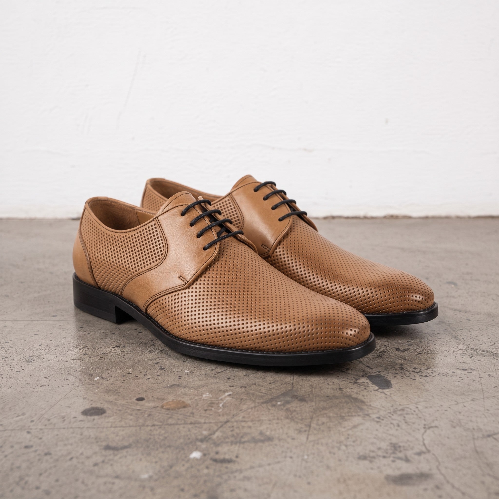 Men's Tan Perforated Leather Derby Shoes — Ingham