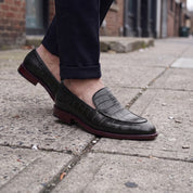 Men's Black Alligator-Embossed Leather Loafers — Hayley
