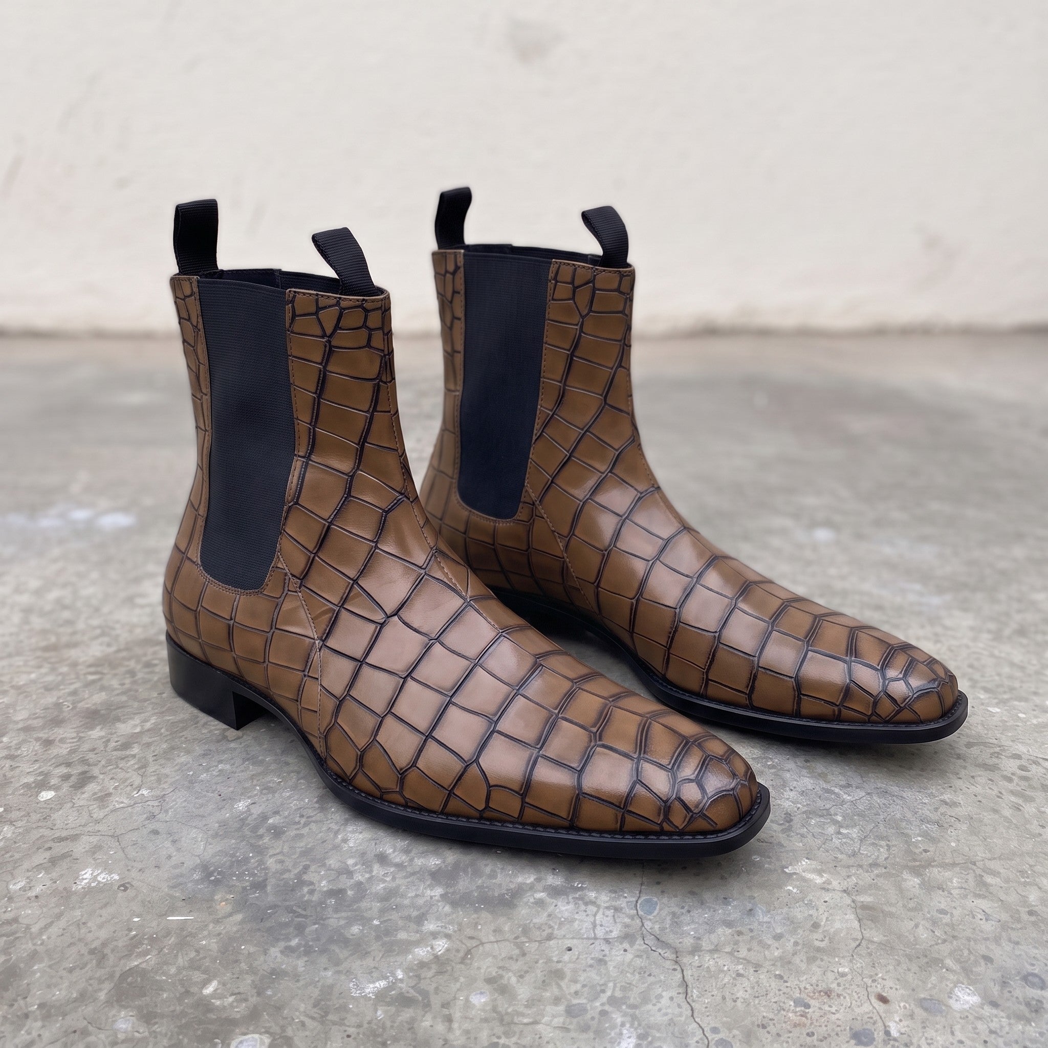 Handmade Men's Brown Crocodile Embossed Chelsea Boots — Hixon