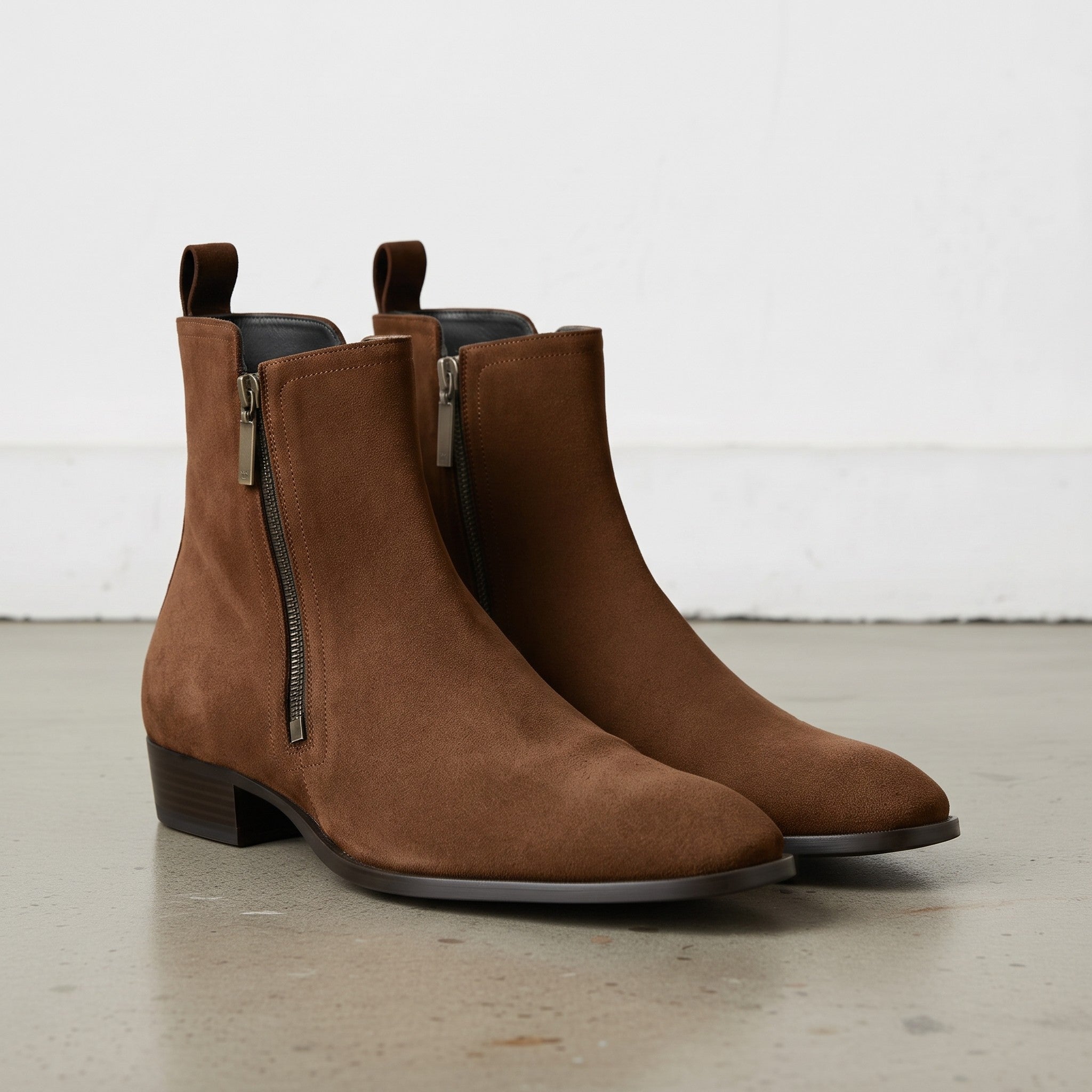 Men's Brown Plain-Toe Suede Ankle Boots — Dilloway