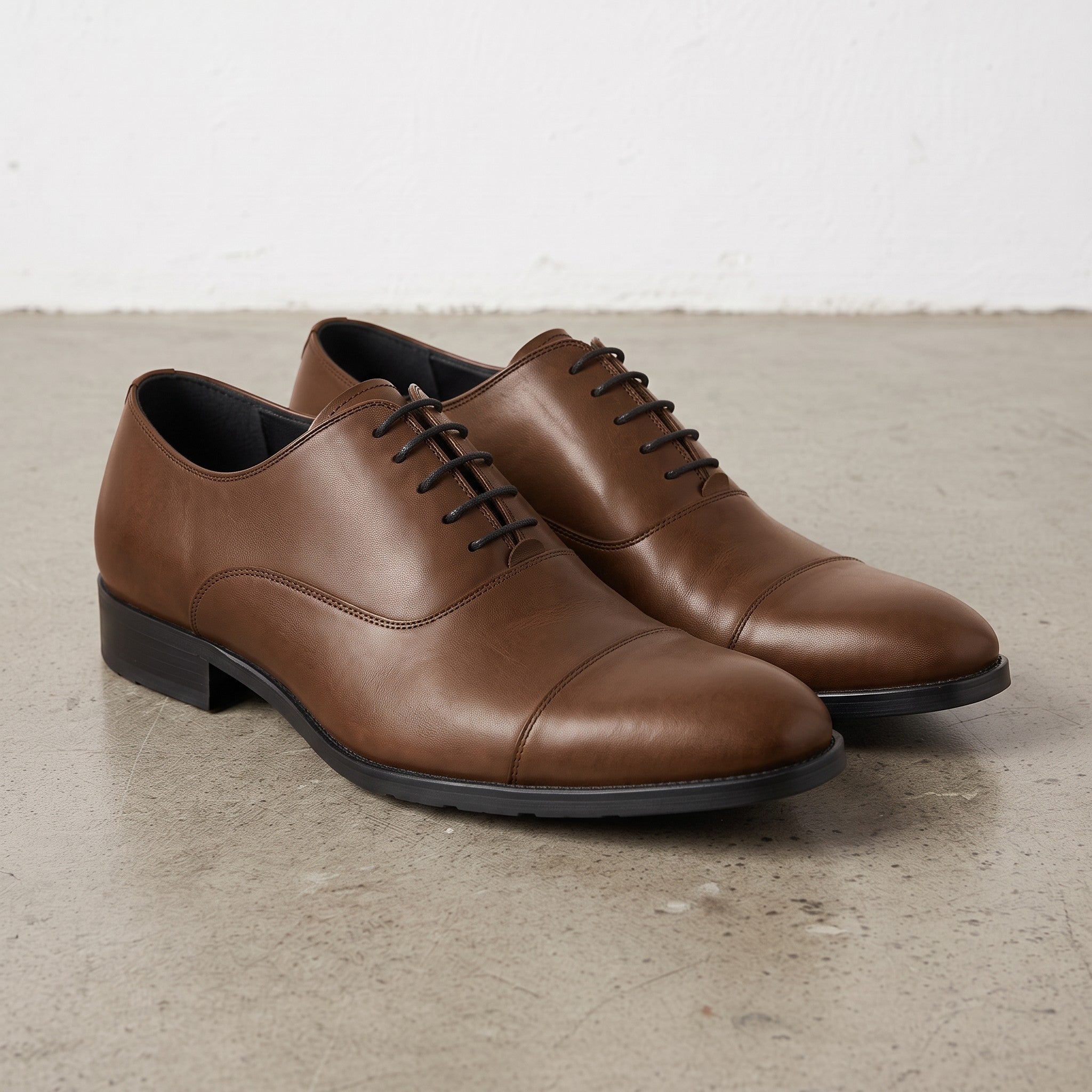 Men's Brown Cap-Toe Leather Oxfords — Oakes