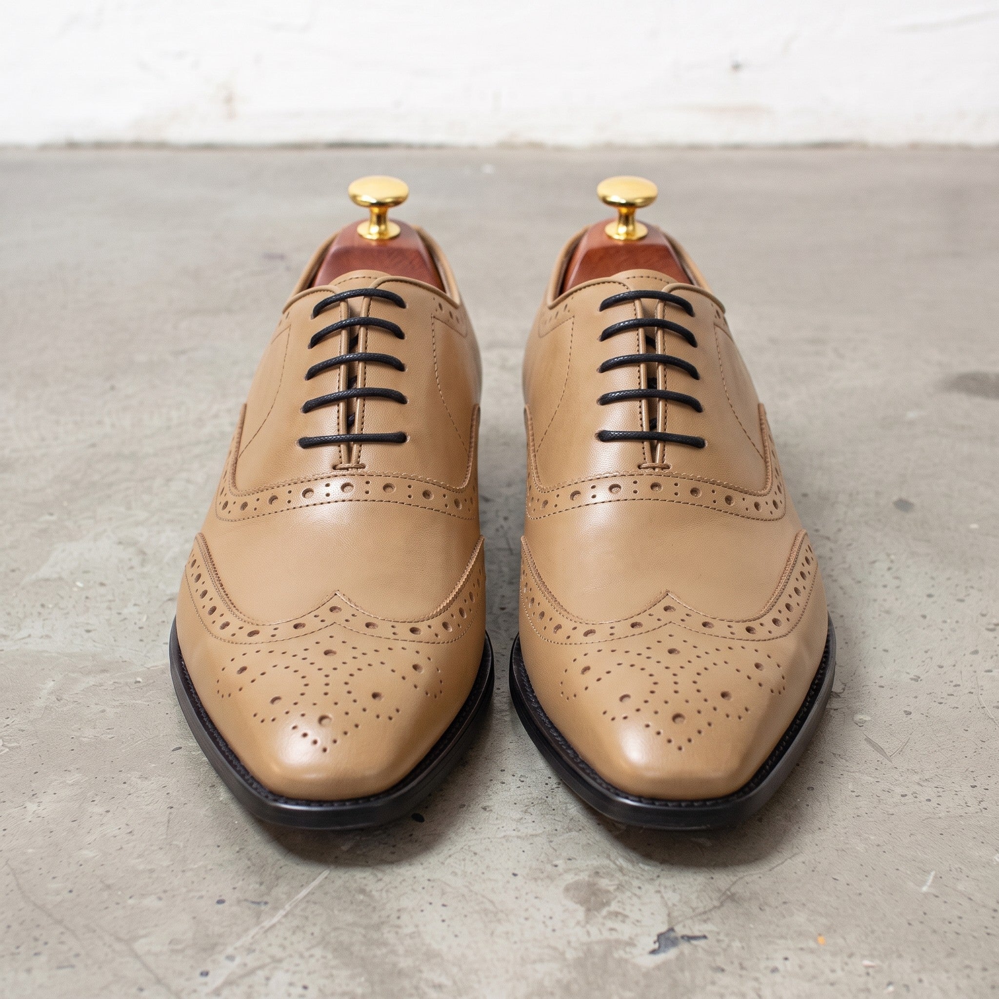 Men's Tan Wingtip Leather Brogues — Cranmore