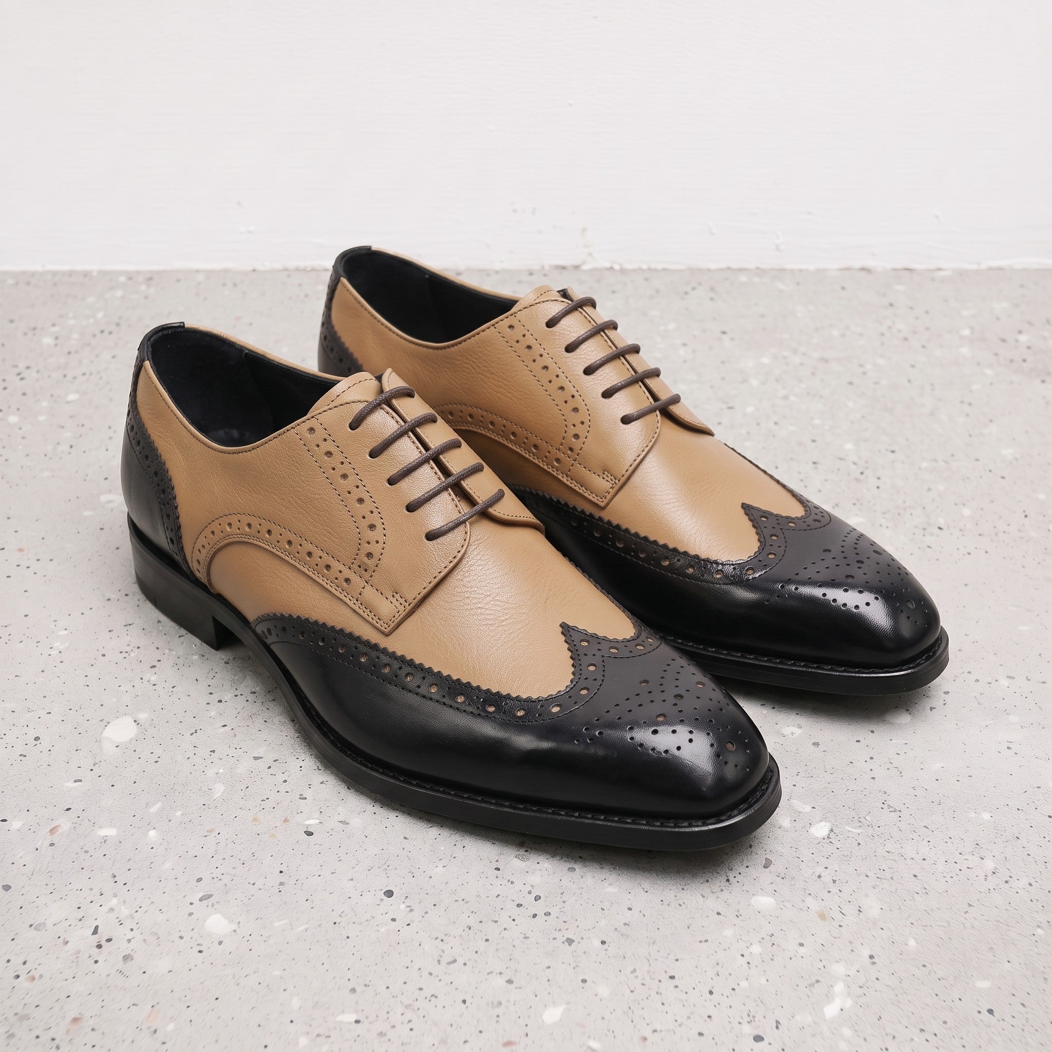 Men's Tan and Black Wingtip Leather Brogue Derbys — Castley