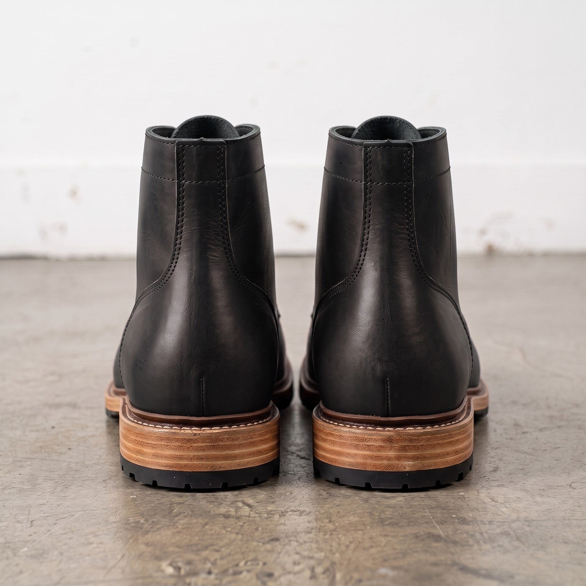 Men's Black Plain-Toe Leather Ankle Boots — Avonside