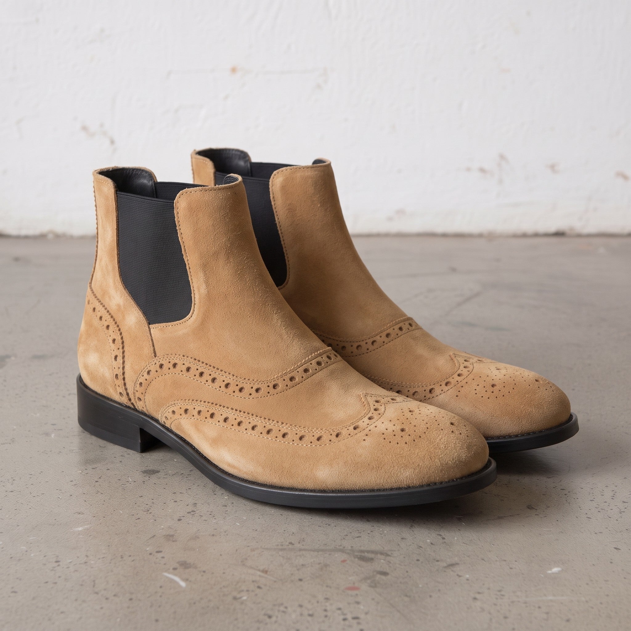 Men's Tan Wingtip Suede Chelsea Boots — Biddestone