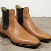 Men's Tan and Black Plain-Toe Leather Chelsea Boots — Clawton