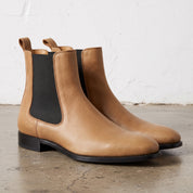 Men's Tan Plain-Toe Leather Chelsea Boots — Gatford