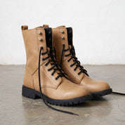 Men's Tan Plain-Toe Leather Combat Boots — Bagworth
