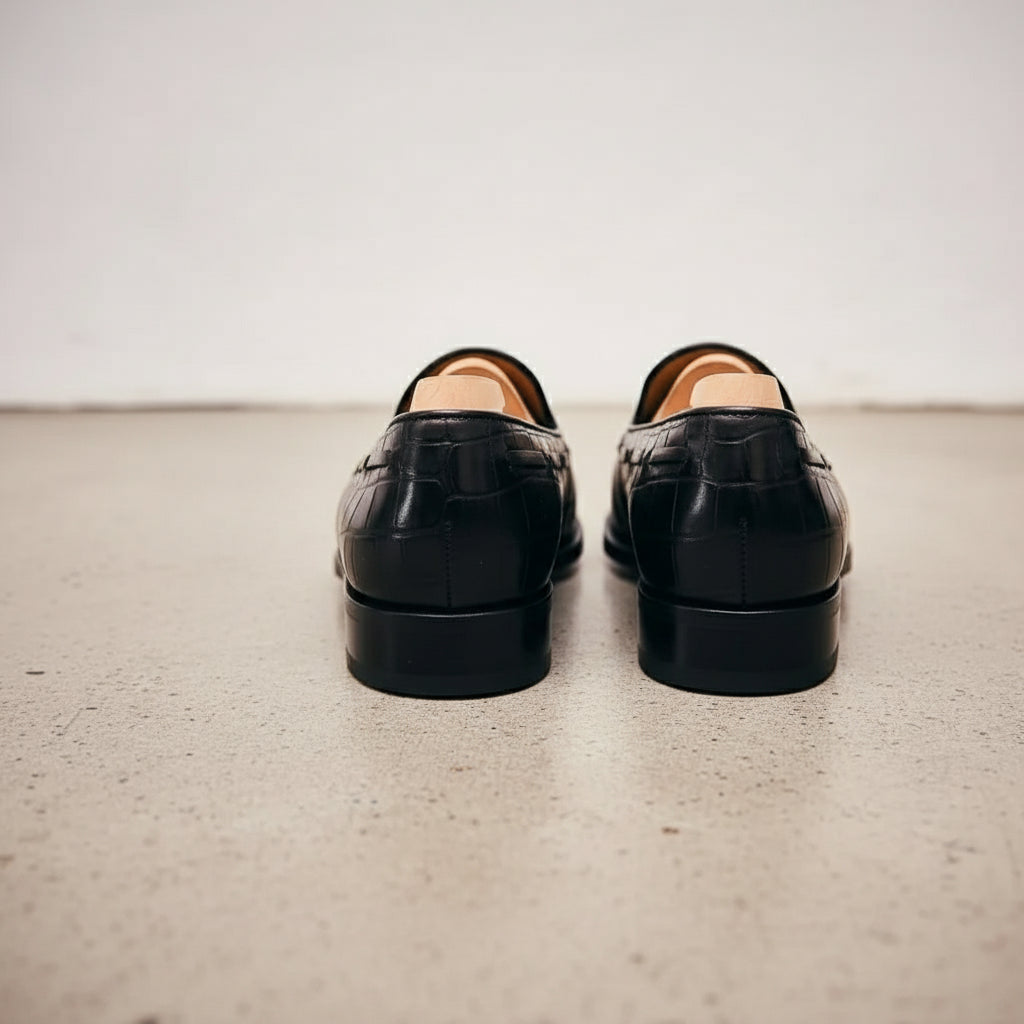 Men's Slip-on Leather Moccasins with Crocodile Pattern