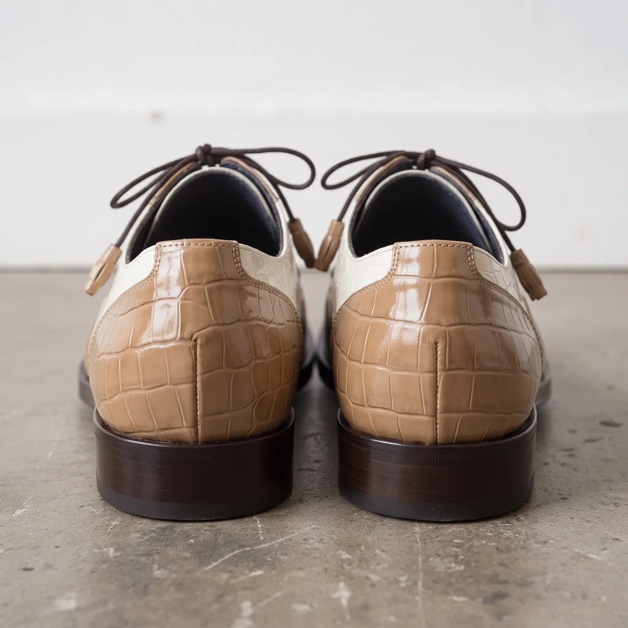 Men's Tan and Off-White Crocodile-Embossed Leather Spectator Derby Shoes — Birkdale