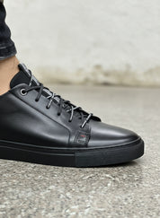 Men's Black Leather Low-Profile Sneakers