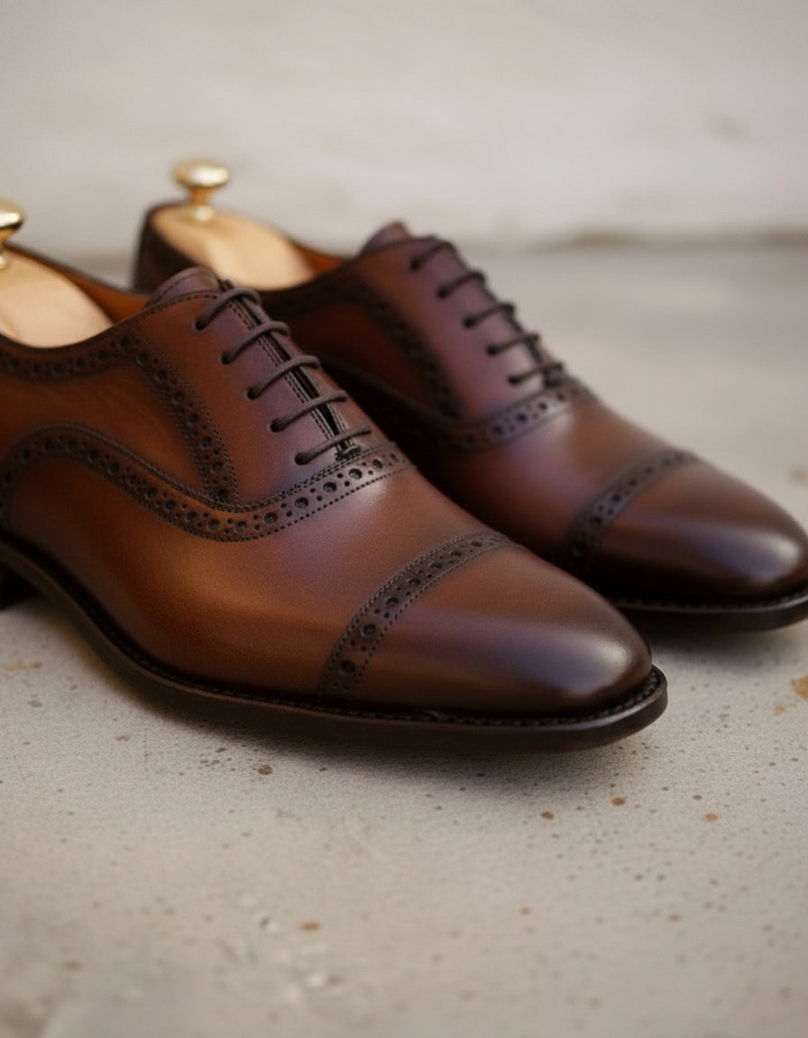 Handcrafted Men's Brown Leather Brogue Shoes