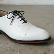 Men's White Lace-Up Full-Grain Leather Oxfords