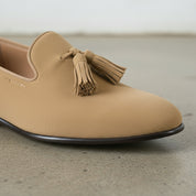 Men's Tan Plain-Toe Suede Tassel Loafers