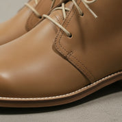 Men's Tan Plain-Toe Leather Chukka Boots