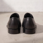 Men's Black Cap-Toe Leather Oxfords — Goldney