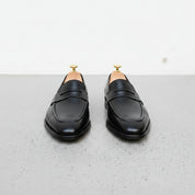 Men's Black Apron-Toe Leather Penny Loafers