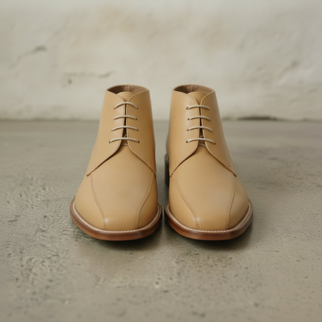 Men's Tan Apron-Toe Leather Chukka Boots