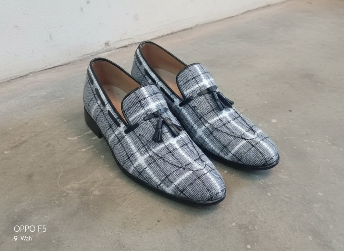 Handmade Gray Tweed fabric shoes moccasins, Mens gray Loafer Tassel shoes - 3-4-right-view