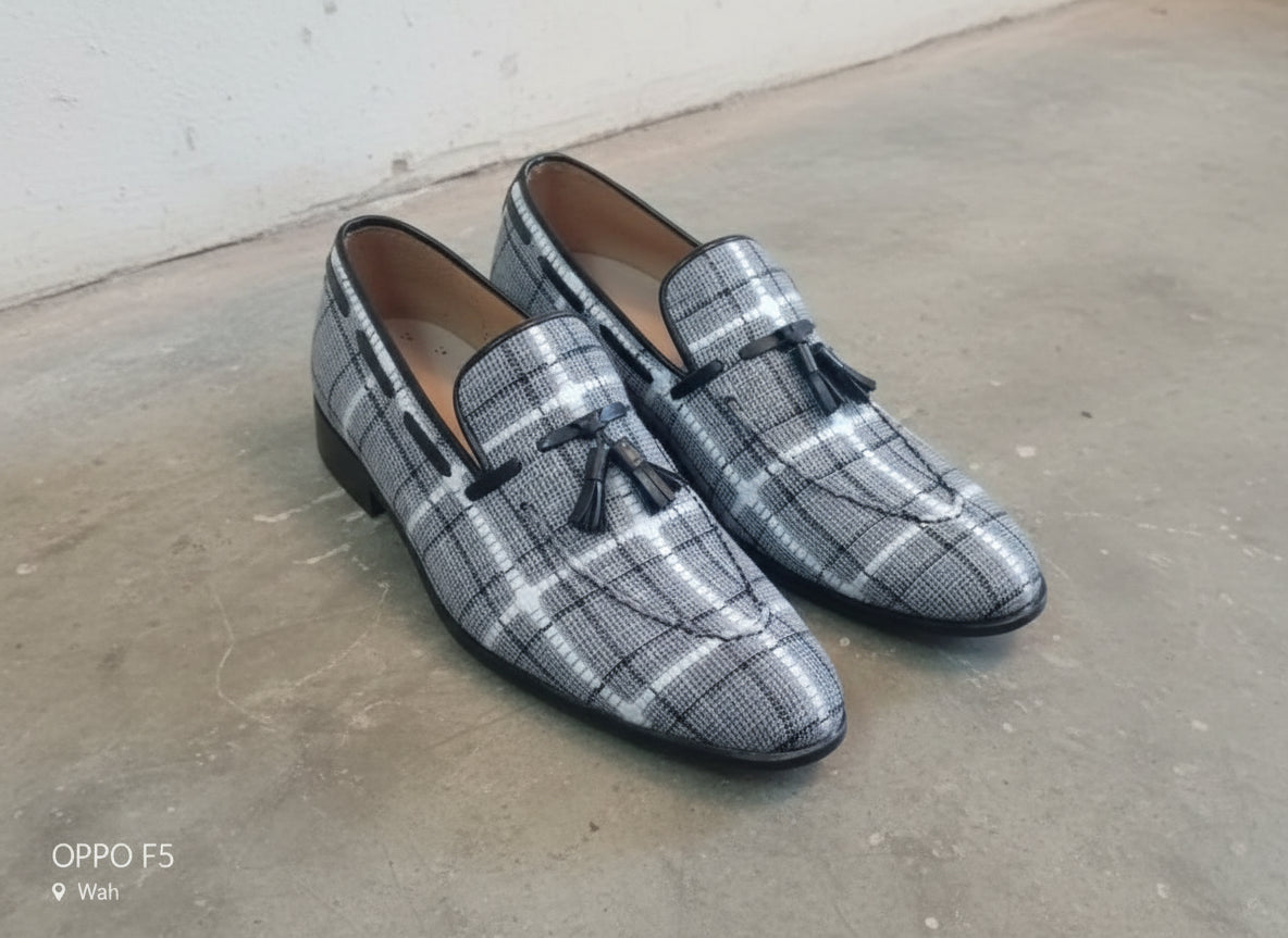 Handmade Gray Tweed fabric shoes moccasins, Mens gray Loafer Tassel shoes - 3-4-right-view