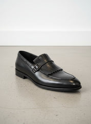 angle-view-showing-depth of product