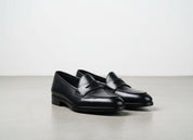 angle-view-showing-depth of product