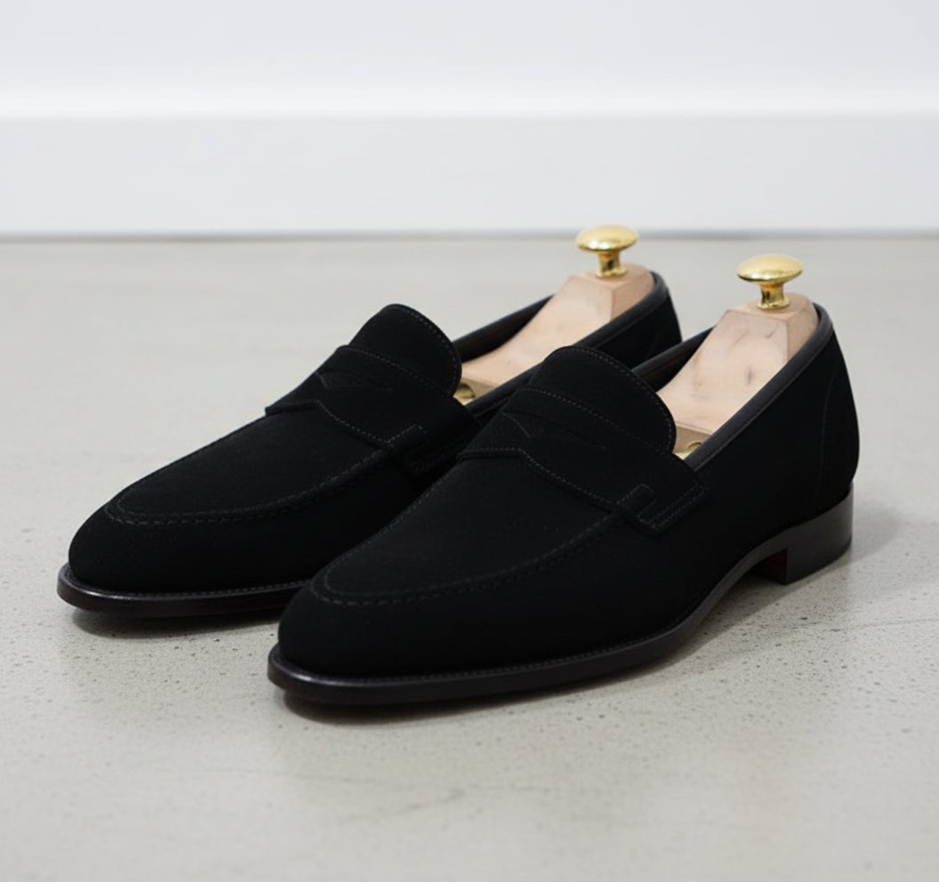 angle-view-showing-depth of product