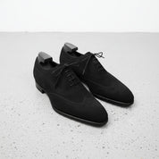 angle view showing depth of product