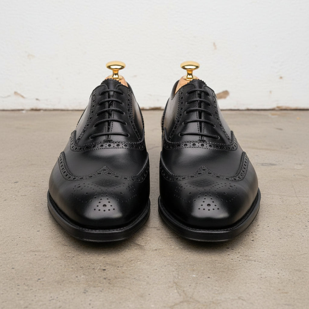 Handmade Men Black wing tip brogue dress shoes, Men leather office shoes - front-view