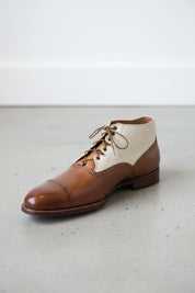 angle-view-showing-depth of product