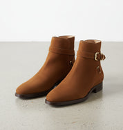 angle-view-showing-depth of product