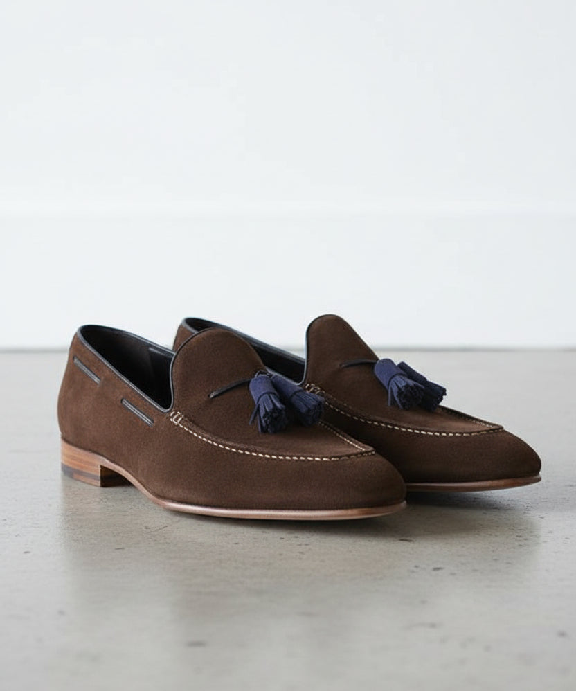 angle-view-showing-depth of product