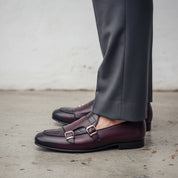 model-wearing-formal-side-view of product