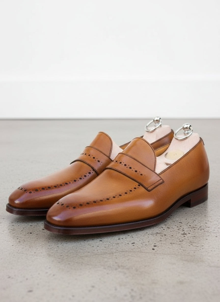 angle view showing depth of product