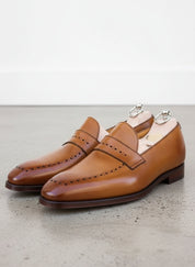 angle view showing depth of product