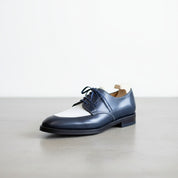 angle view showing depth of product