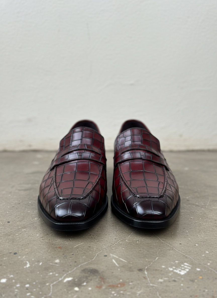 Handmade Mens Alligators shoes, crocodile embossed Leather moccasins - front-view