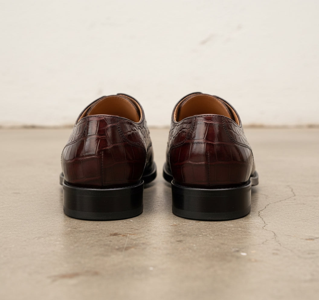 Handmade Mens Alligators Shoes, Men Brown crocodile Patterned dress shoes - back-view