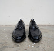 Handmade Mens Black Alligator shoes, Men crocodile embossed dress shoes - front-view