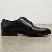 Handmade Mens black oxfords leather shoes, Men black tuxedo shoes - detail-view-showing-texture