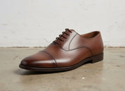 Handmade Mens brown Oxfords leather dress shoes, Men formal lace up shoes - detail-view-showing-texture