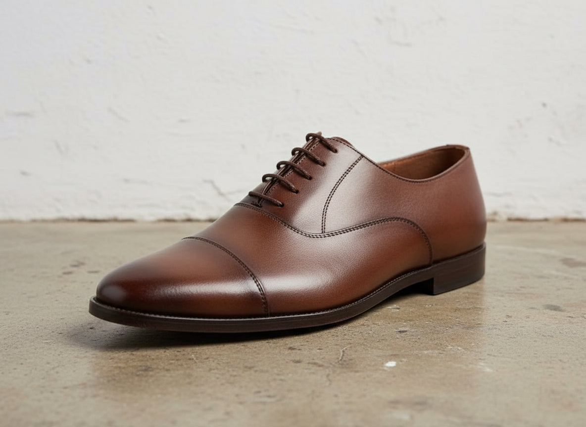 Handmade Mens brown Oxfords leather dress shoes, Men formal lace up shoes - detail-view-showing-texture