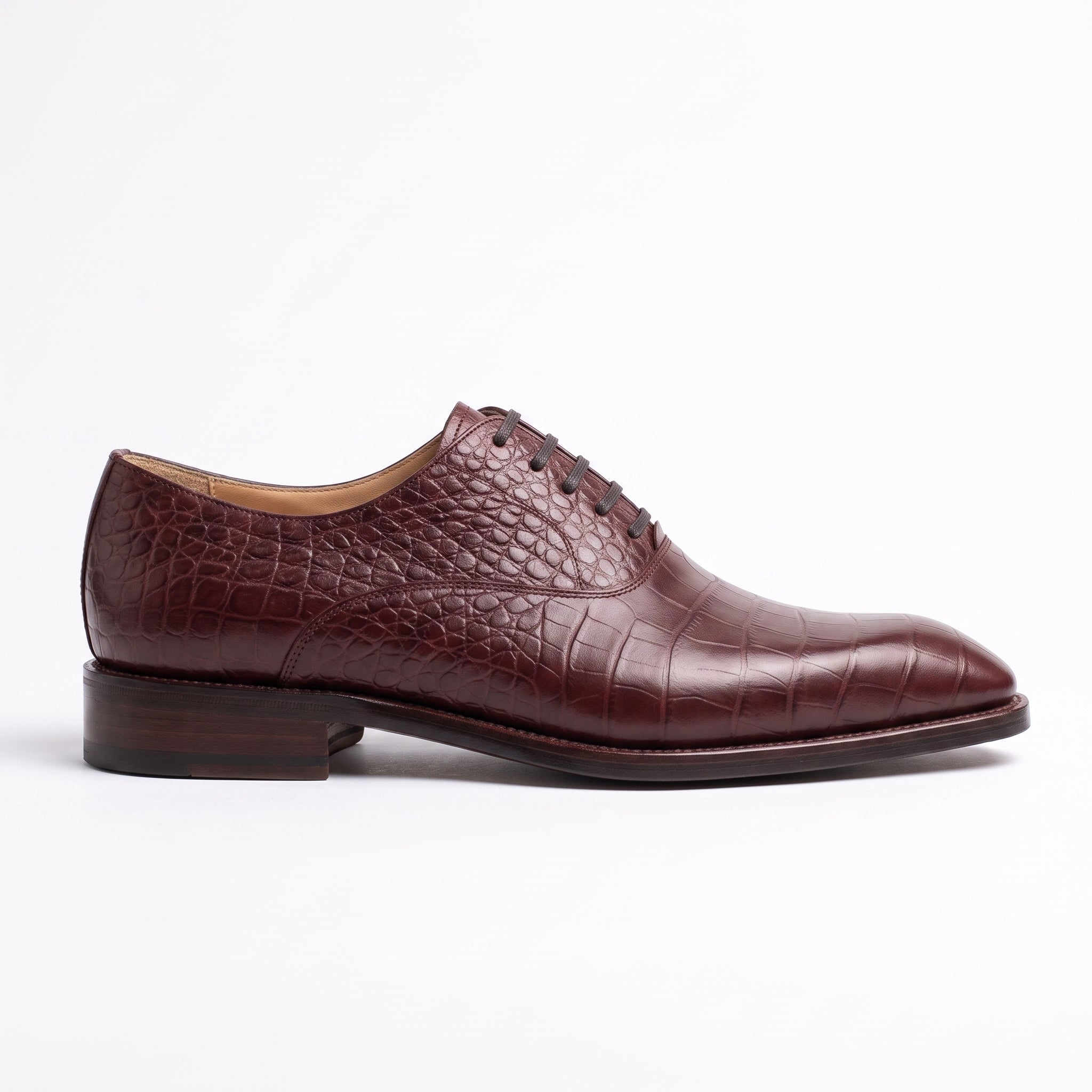 Handmade Men's Burgundy Alligator Texture Oxford Shoes — Copley