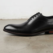 Handmade Men's Cow Leather Classic Brogues Dress Shoes - detail-view-showing-texture