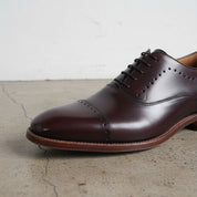 Handmade Men's Full Grain Leather Polished Cap Toe Shoes - detail-view-showing-texture